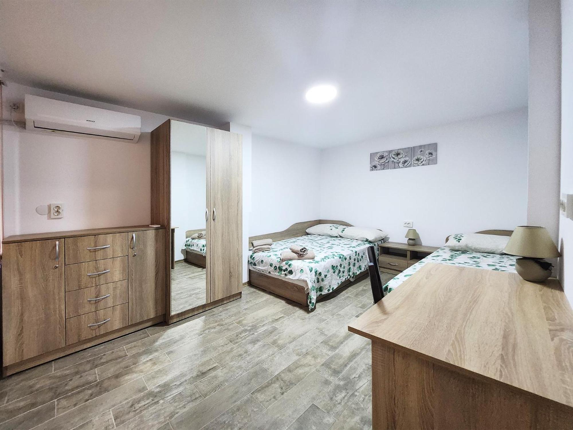 Cosy Apartment With A Sunny Balcony In Varna Buitenkant foto